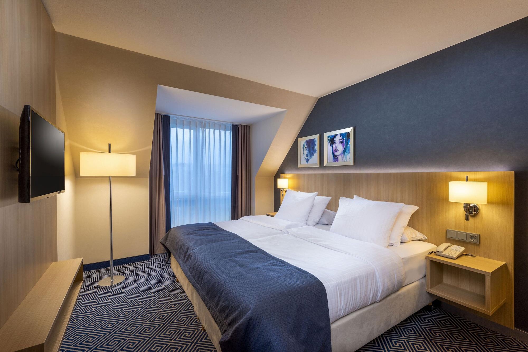 Maritim Hotel Wuerzburg Екстериор снимка